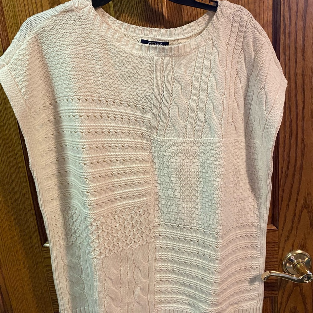 Chaps white poncho